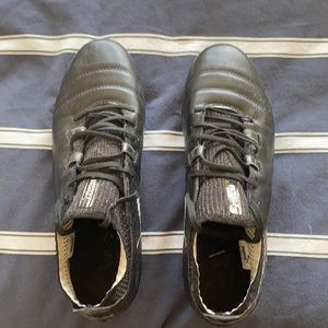Puma One 18.1. Black leather soccer cleats. Used